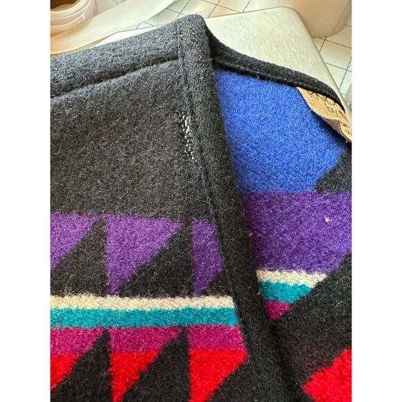 Vintage Knockabouts Pendleton Aztec Wool Vest Women's Sz Large Black Multicolor - Picture 7 of 11